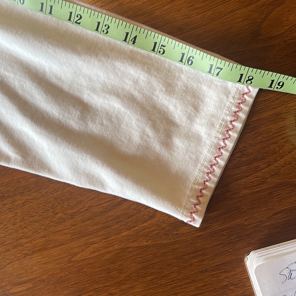 Embroidered Tee SZ Large Massive Roses - Picture 12 of 12